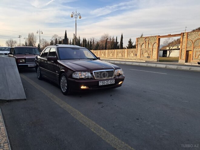 Mercedes C 180 1998, 311,000 km - 1.8 л - Şəki