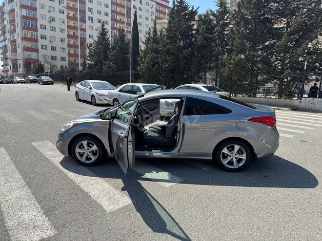 Hyundai Elantra 2012, 211,001 km - 1.8 l - Bakı