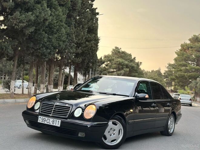 Mercedes E 200 1999, 321,000 km - 2.0 l - Sumqayıt