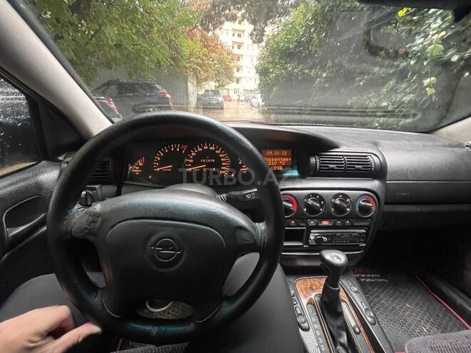 Opel Omega 1995, 153,000 km - 2.0 l - Bakı