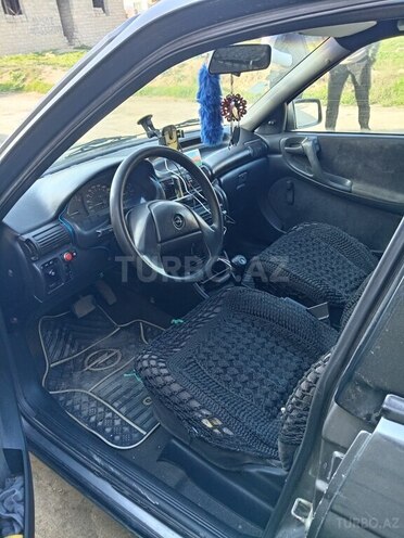 Opel Astra 1993, 500,000 km - 1.8 l - Bakı