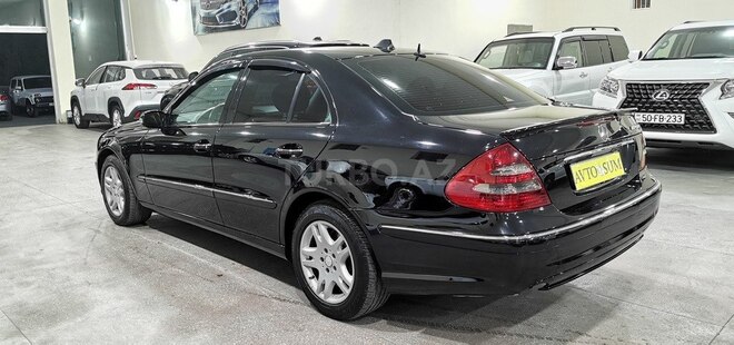 Mercedes E 220 d 2005, 298,000 km - 2.2 л - Sumqayıt