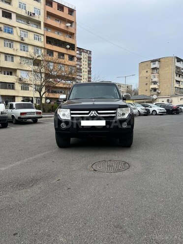 Mitsubishi Pajero 2008, 158,000 km - 3.0 l - Bakı