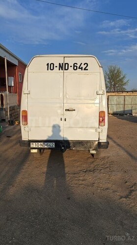 Mercedes 208 D 1995, 250,000 km - 2.5 l - Ağdam