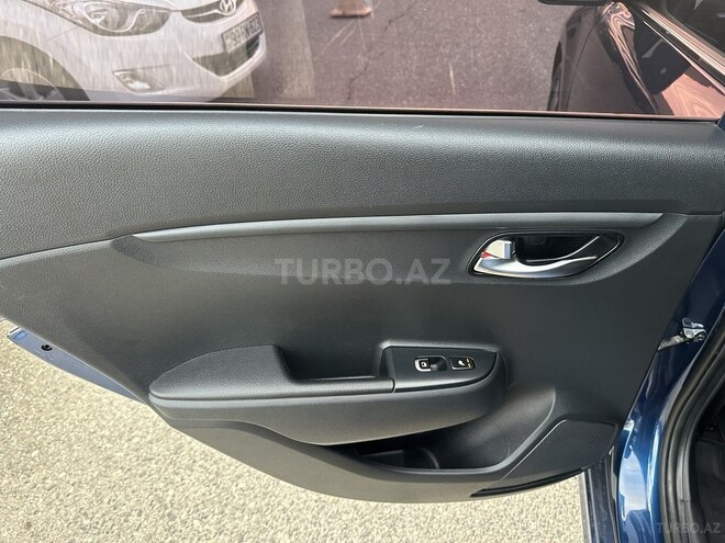 Kia Rio 2021, 97,000 km - 1.6 l - Bakı
