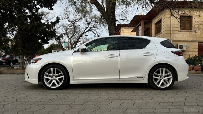 Lexus CT 200h 2014, 180,000 km - 1.8 l - Bakı