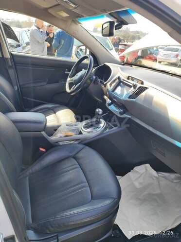 Kia Sportage 2014, 178,524 km - 2.0 l - Bakı