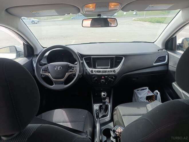 Hyundai Accent 2021, 94,500 km - 1.6 л - Bakı