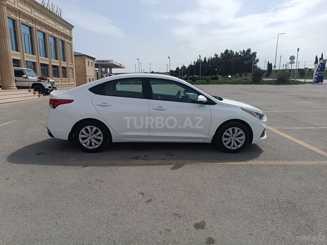 Hyundai Accent 2021, 94,500 km - 1.6 л - Bakı