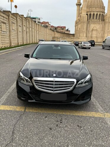 Mercedes E 220 d 2015, 204,231 km - 2.2 l - Bakı