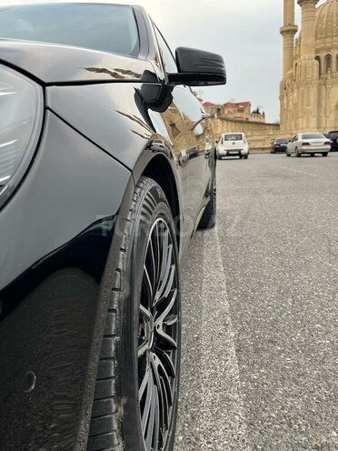 Mercedes E 220 d 2015, 204,231 km - 2.2 l - Bakı