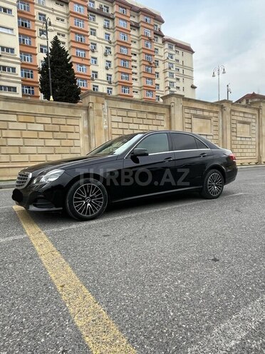 Mercedes E 220 d 2015, 204,231 km - 2.2 l - Bakı