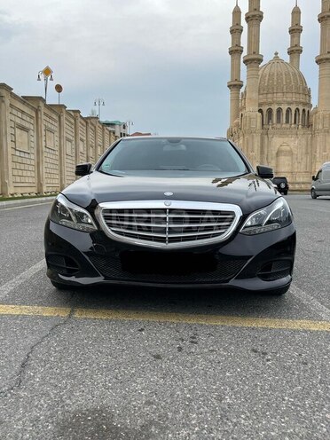 Mercedes E 220 d 2015, 204,231 km - 2.2 l - Bakı