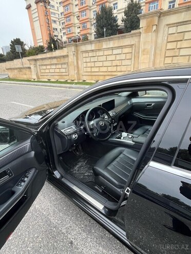Mercedes E 220 d 2015, 204,231 km - 2.2 l - Bakı