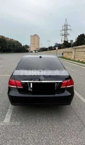 Mercedes E 220 d 2015, 204,231 km - 2.2 l - Bakı