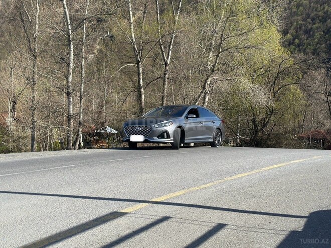 Hyundai Sonata-7