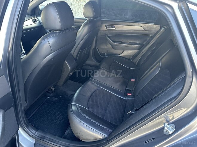 Hyundai Sonata-21