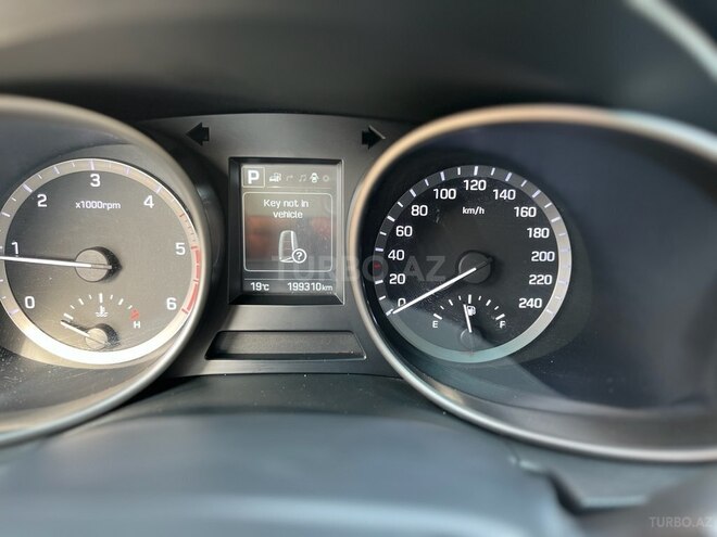Hyundai Santa Fe 2016, 199,310 km - 2.0 l - Bakı