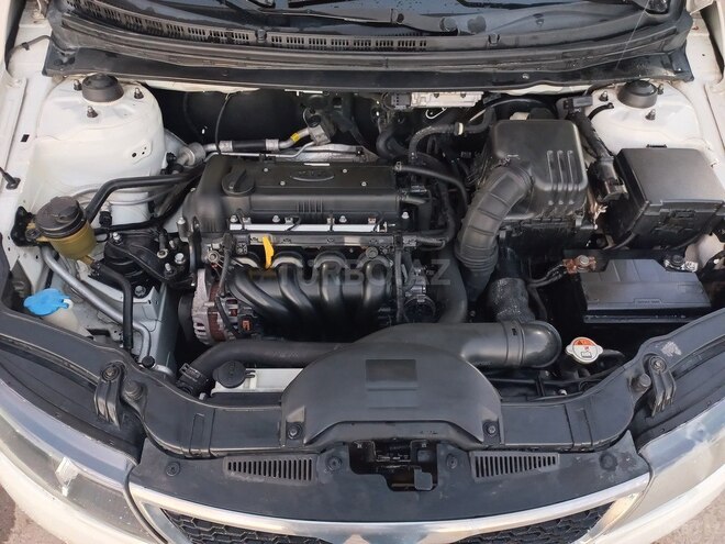Kia Cerato 2012, 237,000 km - 1.6 l - Quba