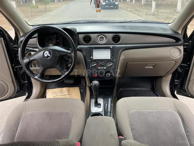 Mitsubishi Outlander 2003, 289,765 km - 2.4 l - Sumqayıt