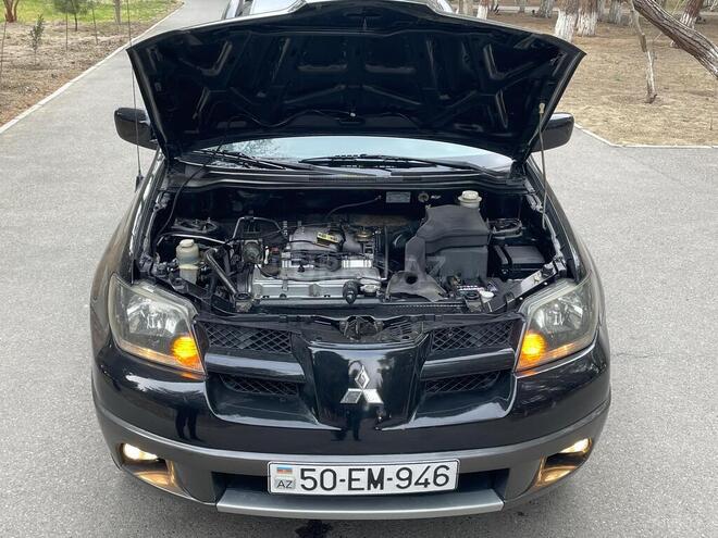 Mitsubishi Outlander 2003, 289,765 km - 2.4 l - Sumqayıt