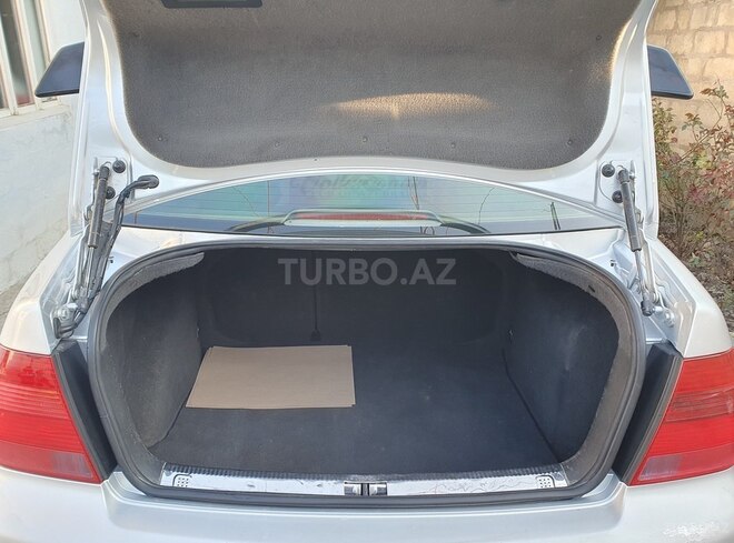 Volkswagen Jetta 2001, 317,000 km - 2.0 l - Xaçmaz