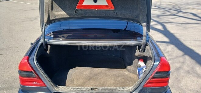 Mercedes C 180 1995, 425,000 km - 1.8 l - Bakı