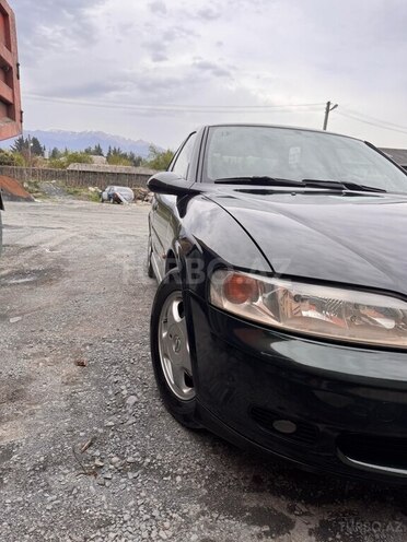 Opel Vectra 1999, 450,963 km - 1.6 l - Zaqatala