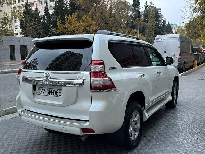 Toyota Land Cruiser Prado 2013, 218,000 km - 2.7 l - Bakı