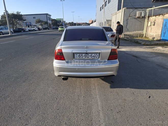 Opel Vectra 1998, 300,000 km - 2.0 l - Bakı
