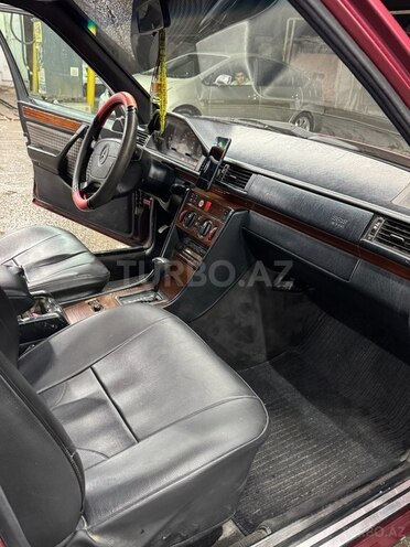 Mercedes E 250 1994, 316,333 km - 2.5 l - Bakı
