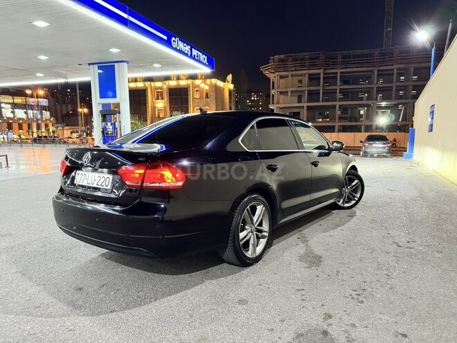 Volkswagen Passat 2012, 187,000 km - 2.5 л - Bakı