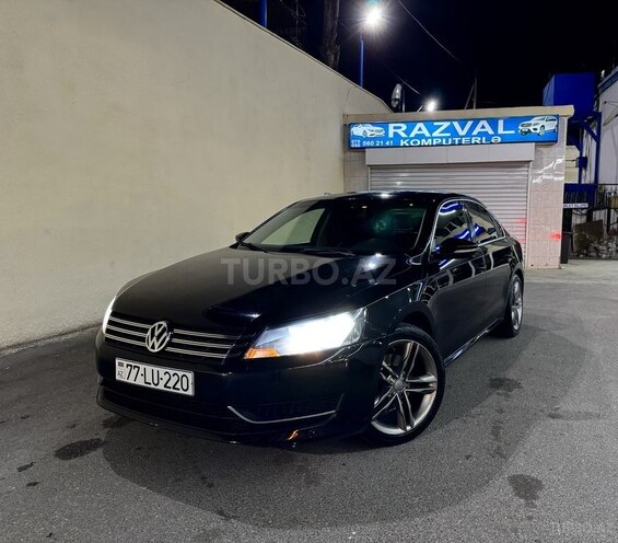 Volkswagen Passat 2012, 187,000 km - 2.5 л - Bakı