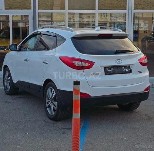 Hyundai ix35 2014, 130,000 km - 2.4 l - Naxçıvan