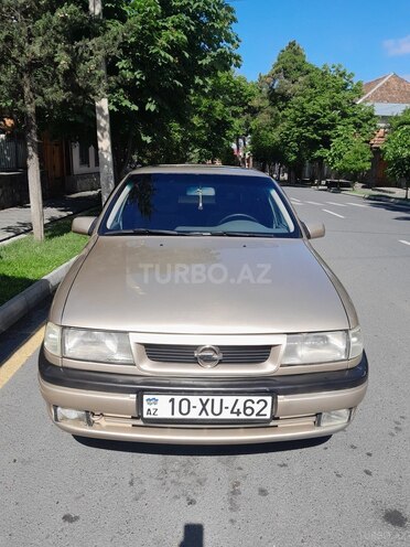 Opel Vectra 1993, 418,500 km - 2.0 l - Qax