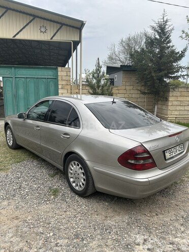 Mercedes E 220 d 2002, 400,000 km - 2.2 л - Saatlı