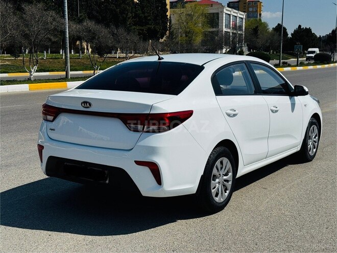 Kia Rio 2018, 111,000 km - 1.6 l - Sumqayıt
