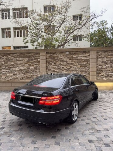 Mercedes E 350 d 2010, 309,000 km - 3.0 l - Bakı