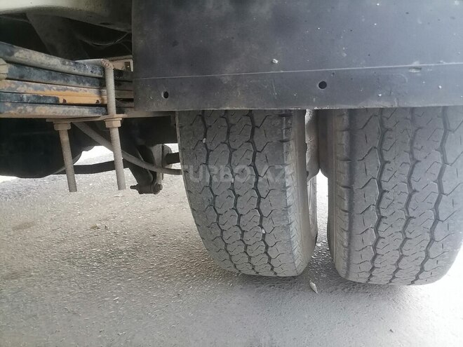 Ford Transit 2005, 330,000 km - 2.4 l - Mingəçevir