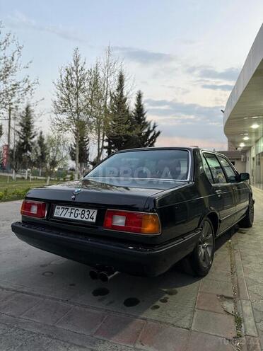 BMW 735 1984, 200,000 km - 3.2 l - İmişli