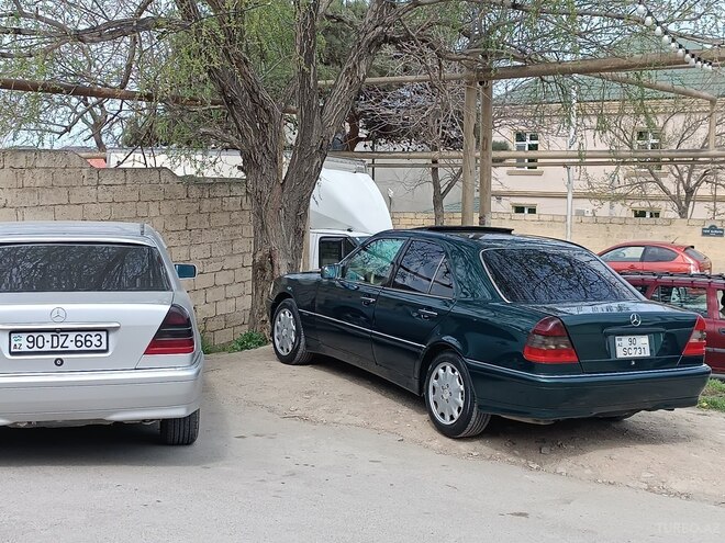 Mercedes C 230 1998, 380,000 km - 2.3 л - Bakı