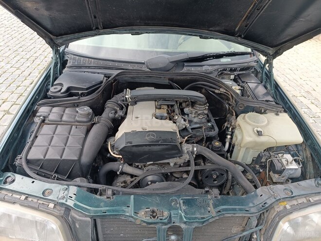 Mercedes C 230 1998, 380,000 km - 2.3 л - Bakı