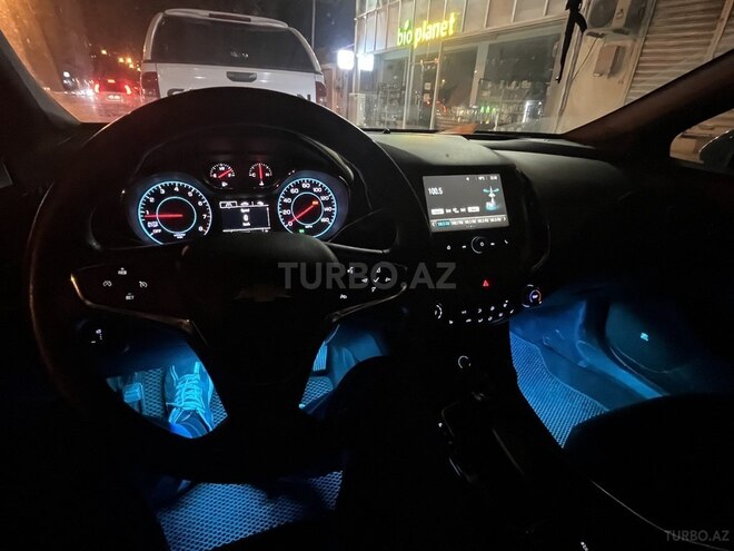 Chevrolet Cruze 2017, 118,000 km - 1.4 л - Bakı