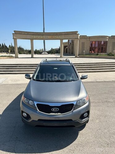 Kia Sorento 2009, 272,000 km - 2.0 l - Salyan
