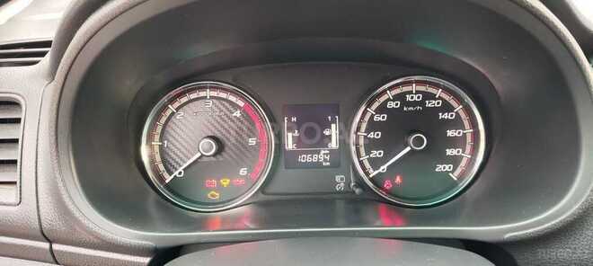 Mitsubishi L200 2021, 106,900 km - 2.4 л - Bakı