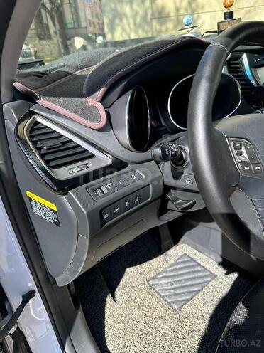 Hyundai Santa Fe 2015, 181,000 km - 2.0 л - Bakı
