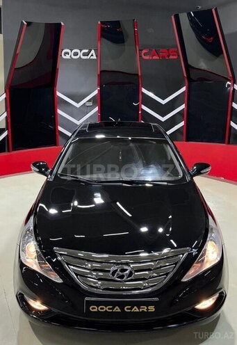 Hyundai Sonata-4