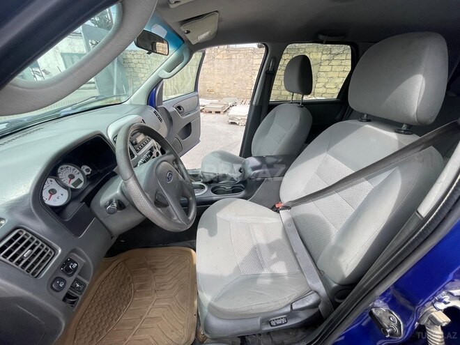 Ford Escape 2004, 360,000 km - 3.0 l - Bakı
