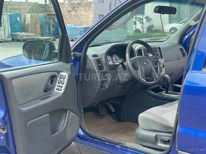 Ford Escape 2004, 360,000 km - 3.0 l - Bakı