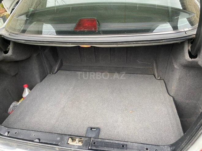 Mercedes E 240 1998, 272,631 km - 2.4 л - Masallı